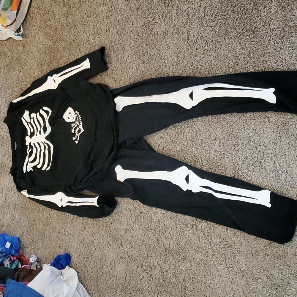 Maternity skeleton costume